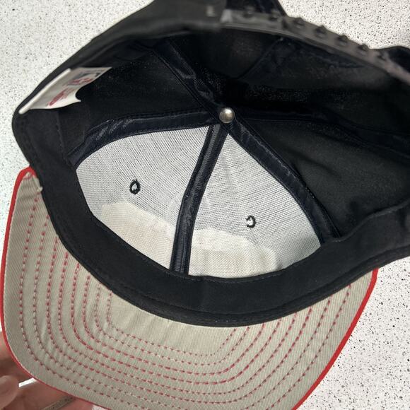 Vintage, Chicago Bulls, 1993 Three-Peat Championship, Snap Back Hat - Picture 3 of 5